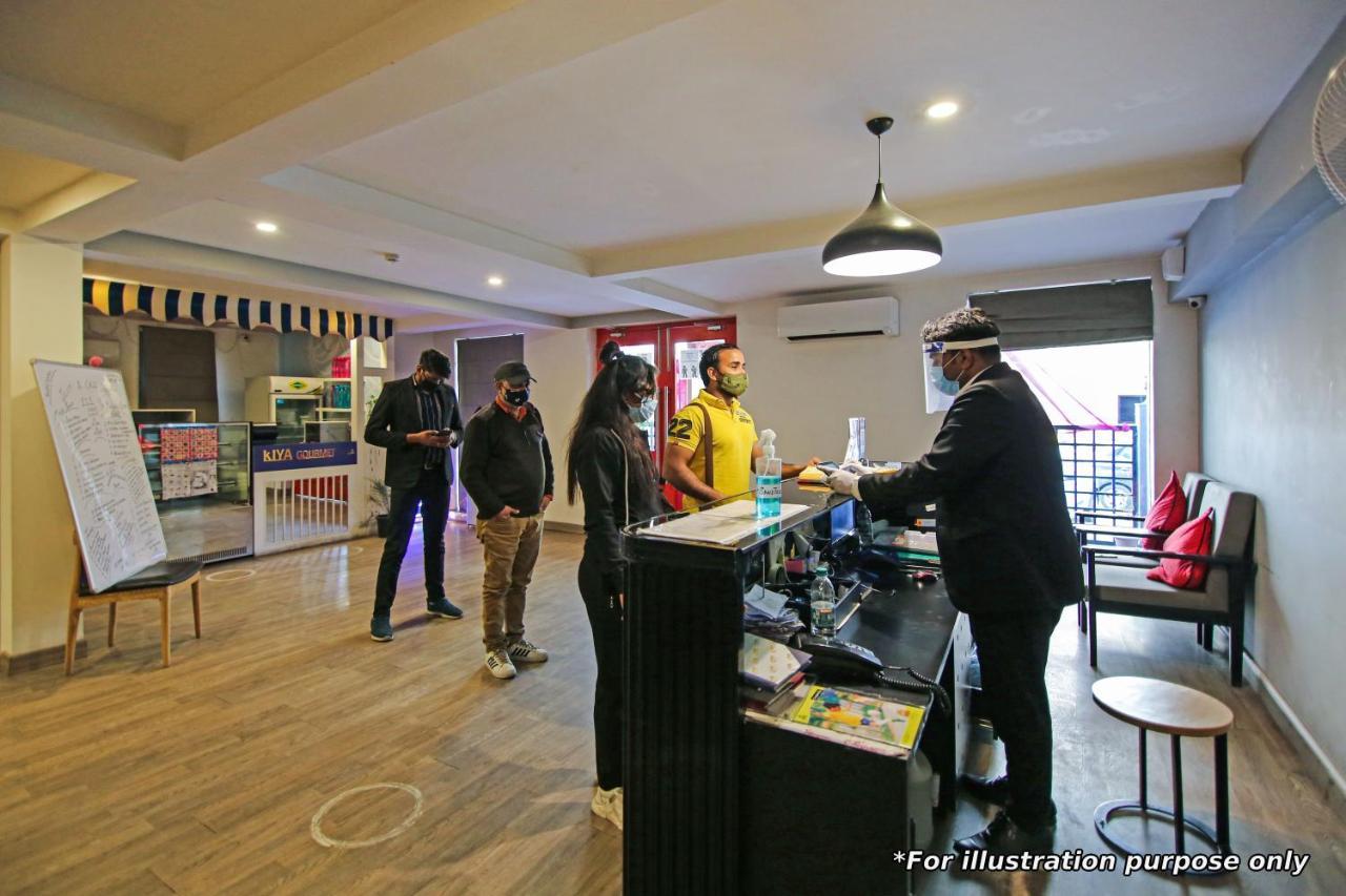 Oyo Townhouse 934 L'Elegant Hotel & Banquetby Ace Manor Ghaziabad Bagian luar foto