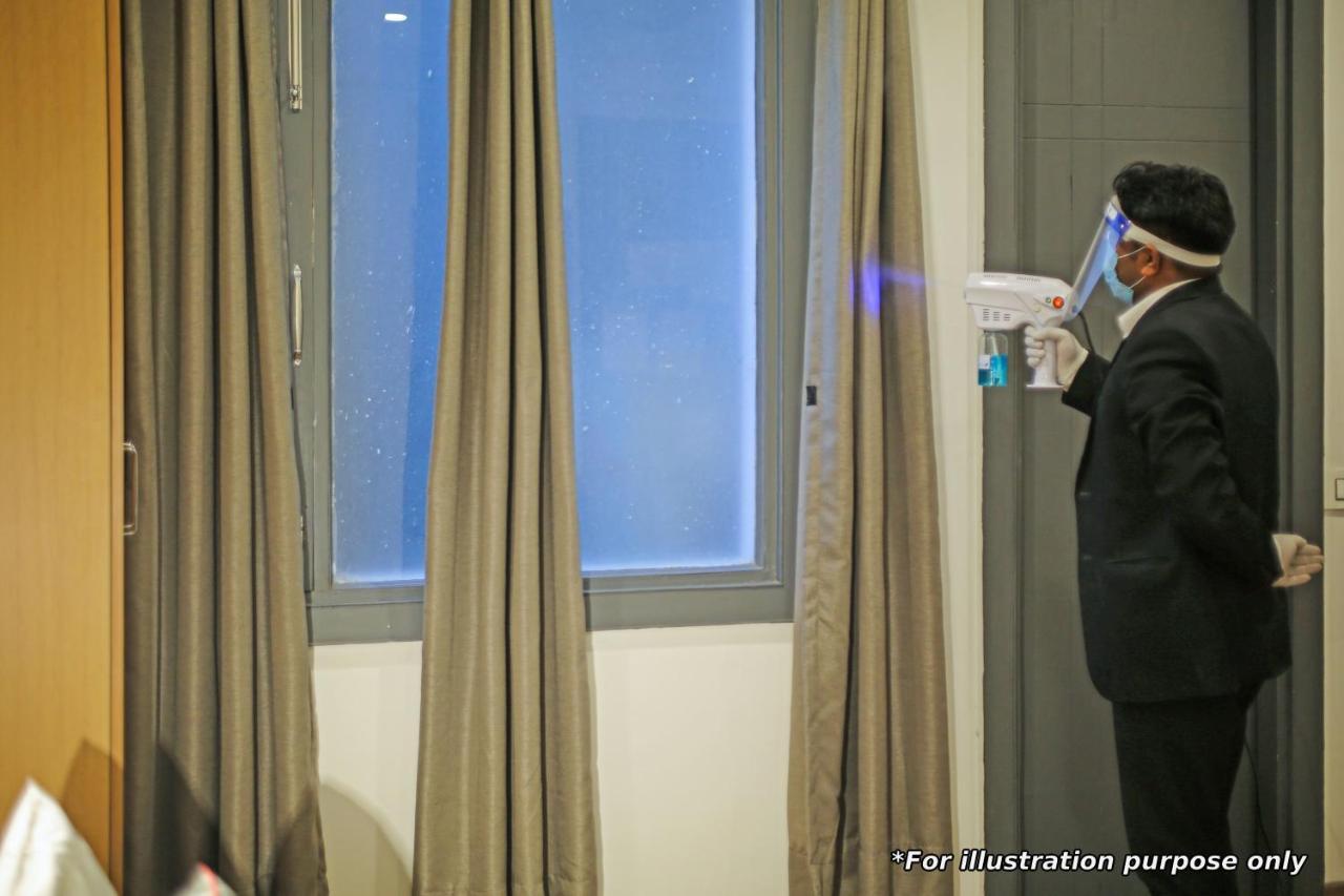 Oyo Townhouse 934 L'Elegant Hotel & Banquetby Ace Manor Ghaziabad Bagian luar foto