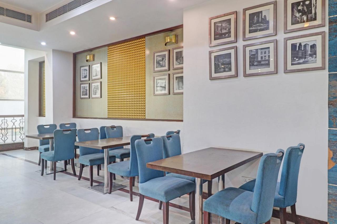 Oyo Townhouse 934 L'Elegant Hotel & Banquetby Ace Manor Ghaziabad Bagian luar foto
