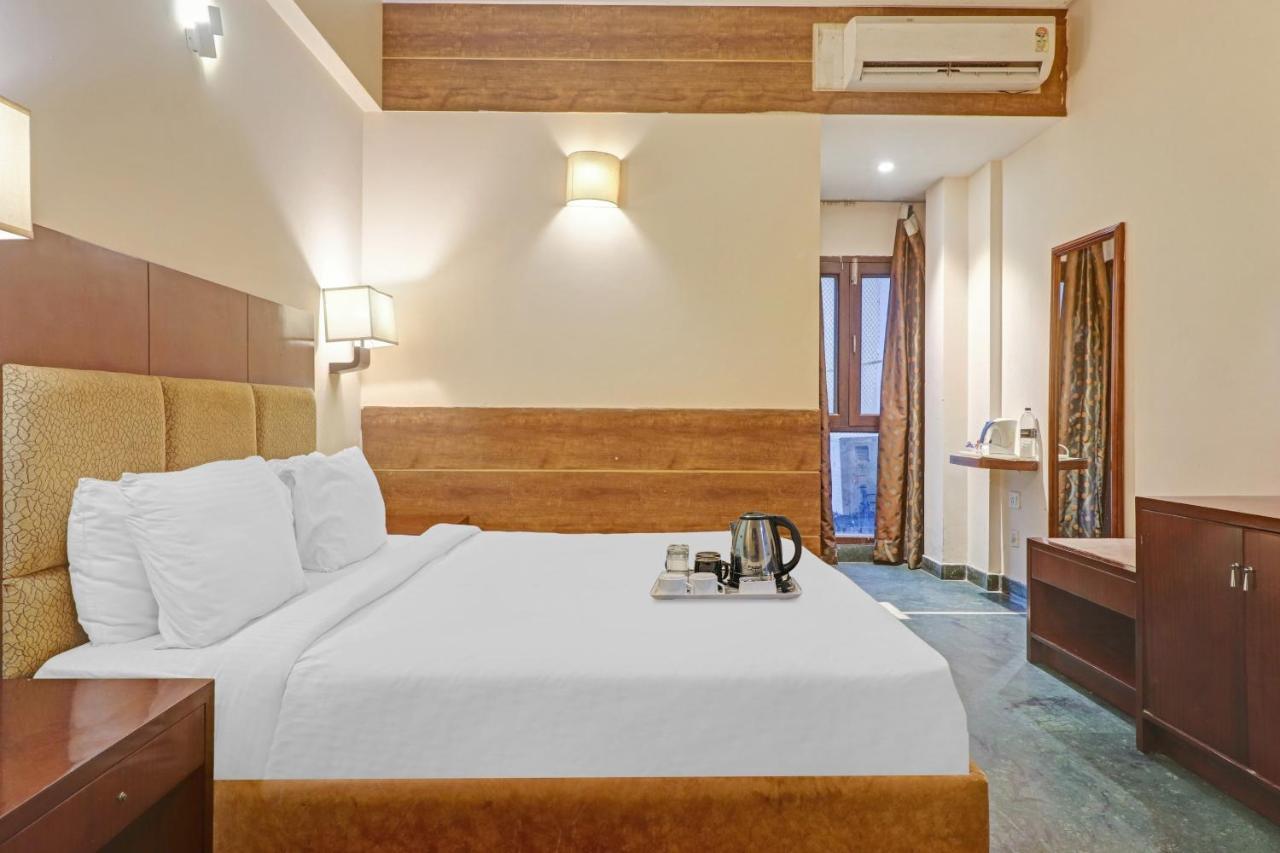 Oyo Townhouse 934 L'Elegant Hotel & Banquetby Ace Manor Ghaziabad Bagian luar foto